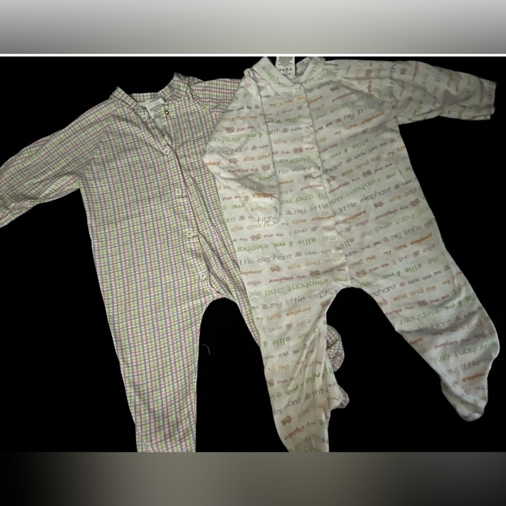 Simply Basic Girls Sleepers 0-3 Months Vintage